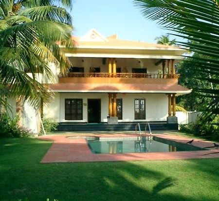 Fool'S Paradise Bed and Breakfast Alappuzha Exterior foto